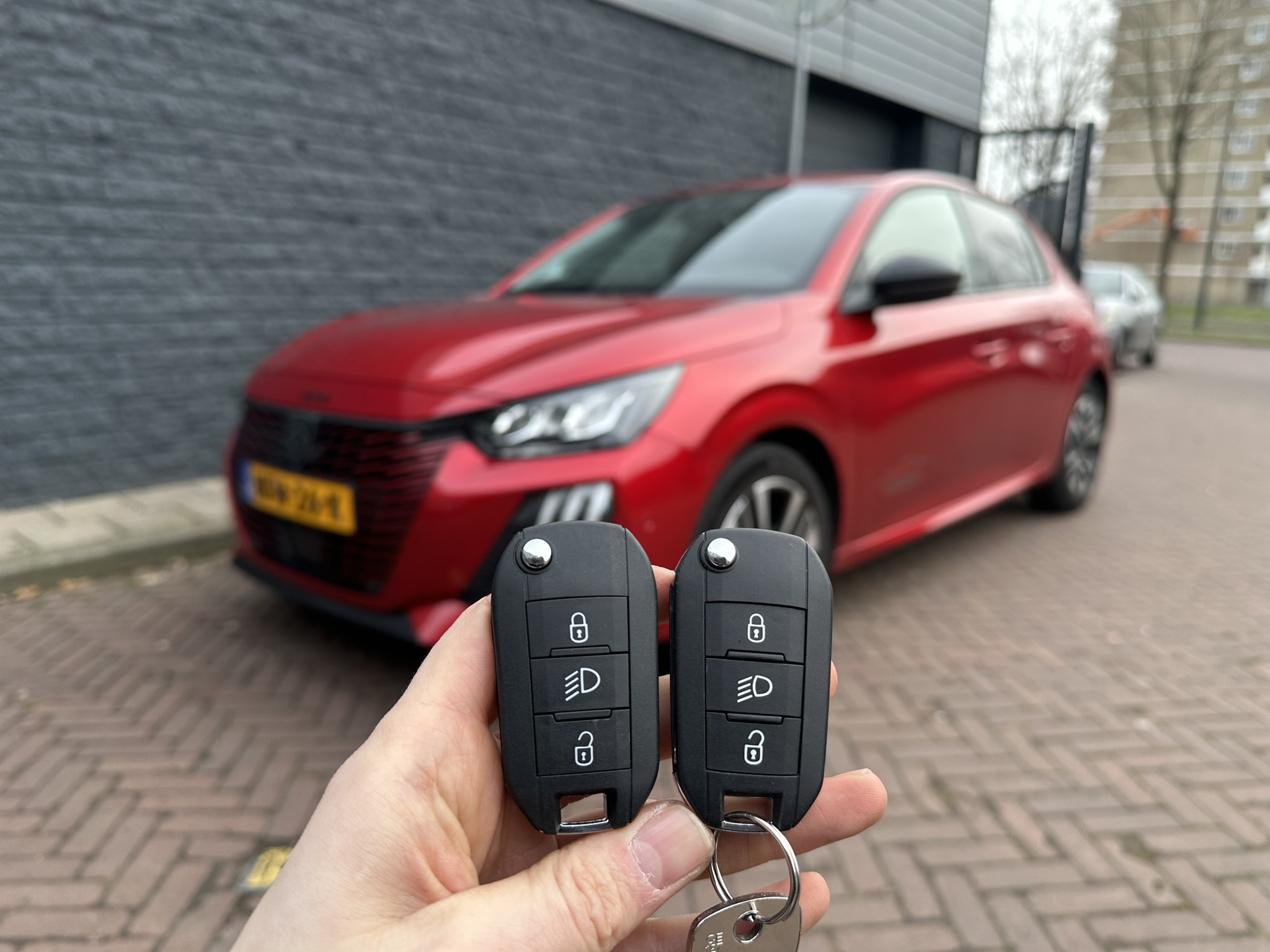 Peugeot 208, autosleutel bijgemaakt en geprogrammeerd